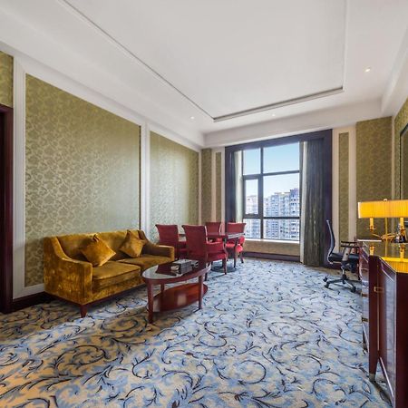 Wyndham Grand Plaza Royale Palace Čcheng-tu Exteriér fotografie