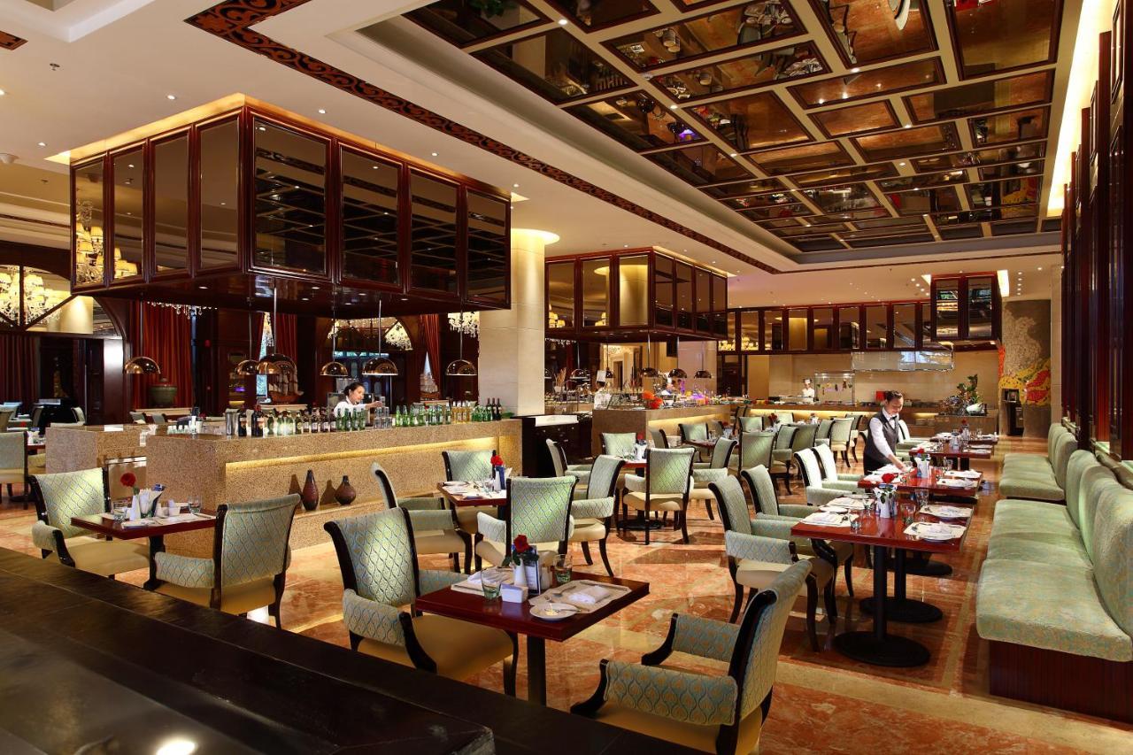 Wyndham Grand Plaza Royale Palace Čcheng-tu Exteriér fotografie
