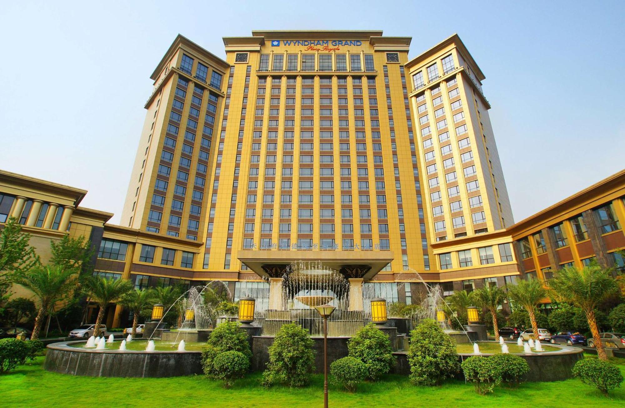 Wyndham Grand Plaza Royale Palace Čcheng-tu Exteriér fotografie