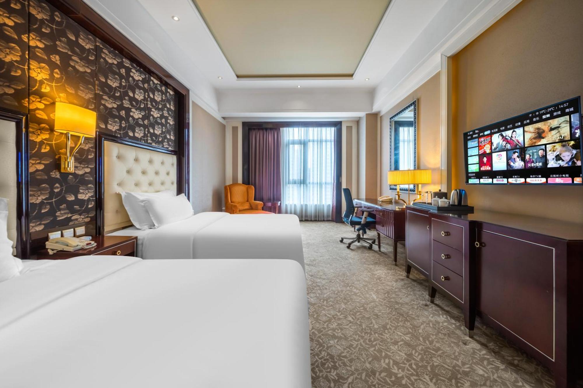 Wyndham Grand Plaza Royale Palace Čcheng-tu Exteriér fotografie
