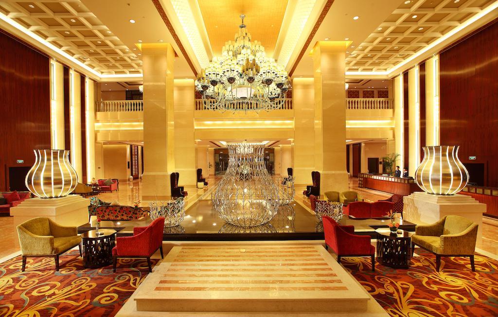 Wyndham Grand Plaza Royale Palace Čcheng-tu Exteriér fotografie