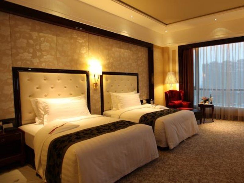 Wyndham Grand Plaza Royale Palace Čcheng-tu Exteriér fotografie