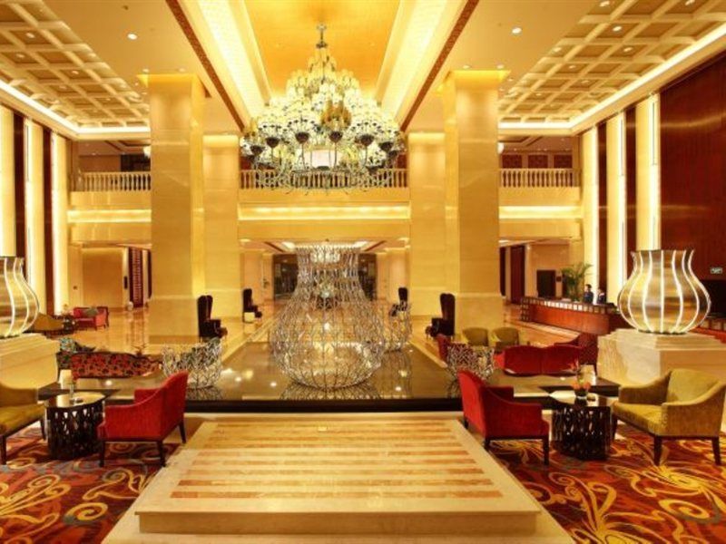 Wyndham Grand Plaza Royale Palace Čcheng-tu Exteriér fotografie