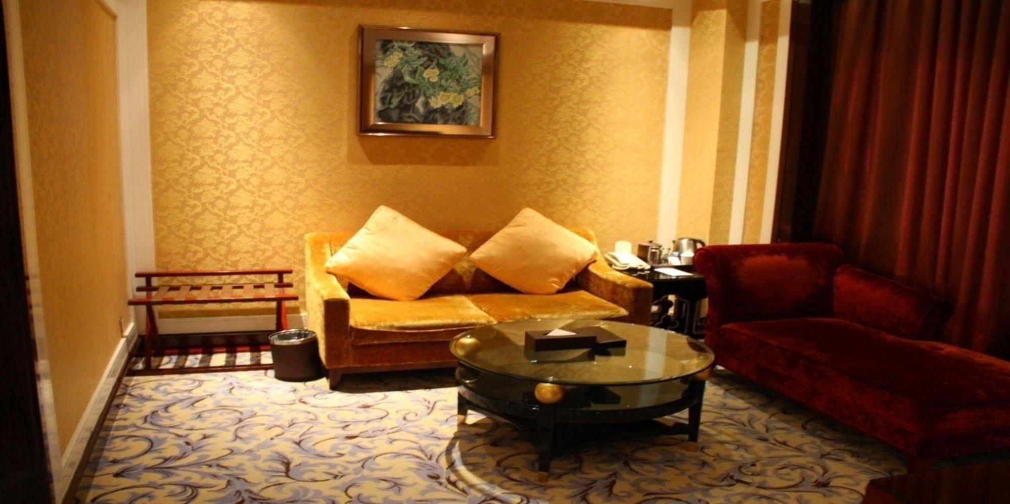 Wyndham Grand Plaza Royale Palace Čcheng-tu Exteriér fotografie